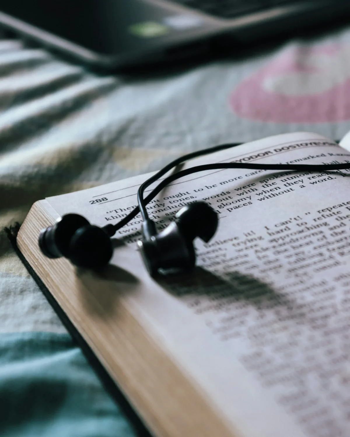 listen-to-audio-book